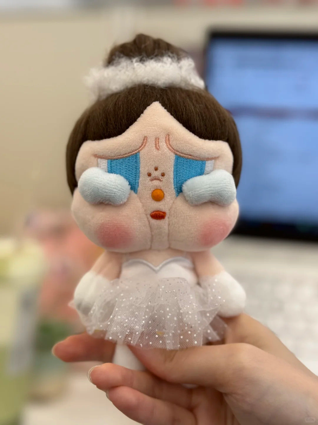 Cry Baby shiny shiny-white ballet plush