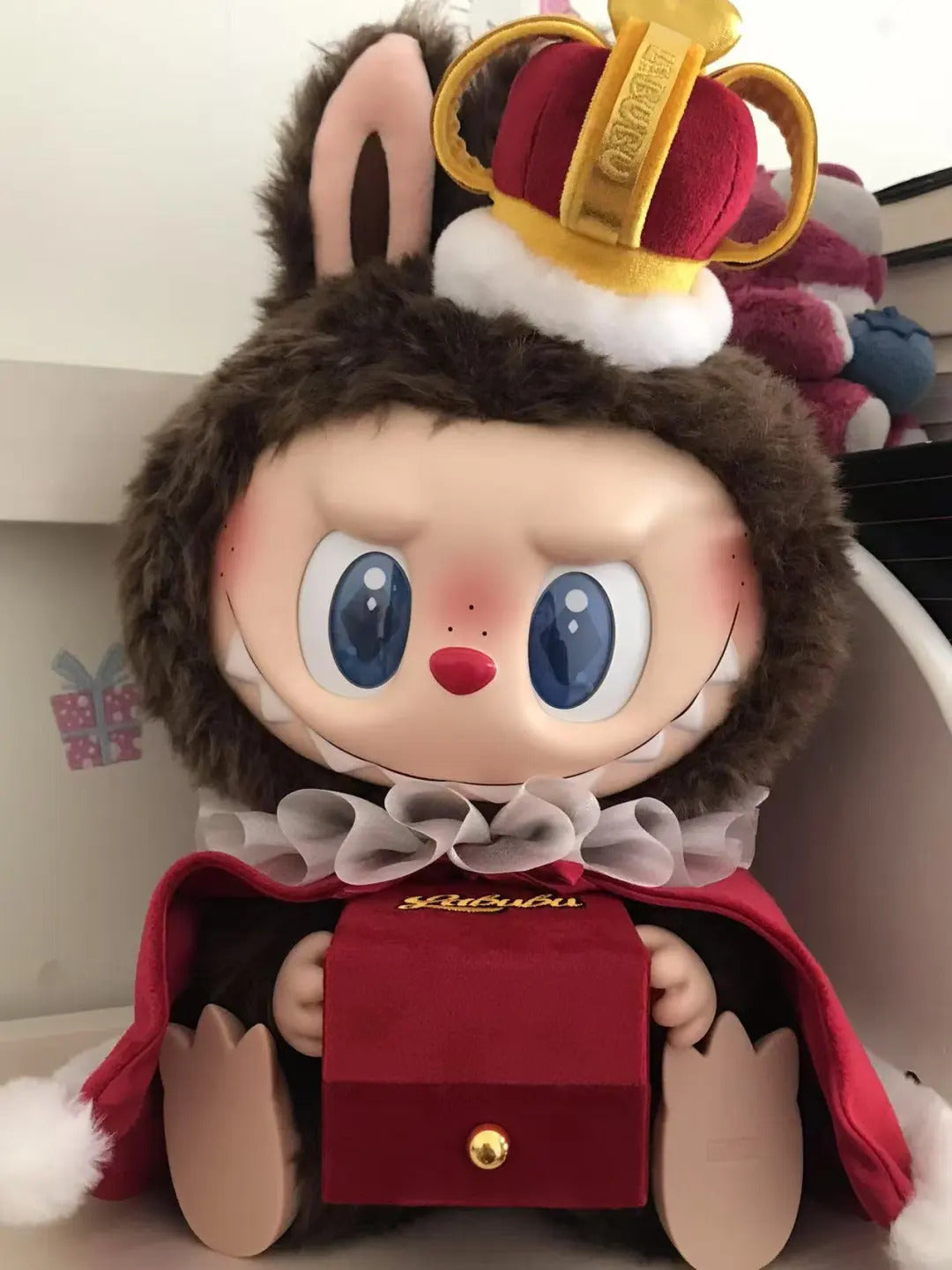 Let's checkmate king big vinyl plush doll