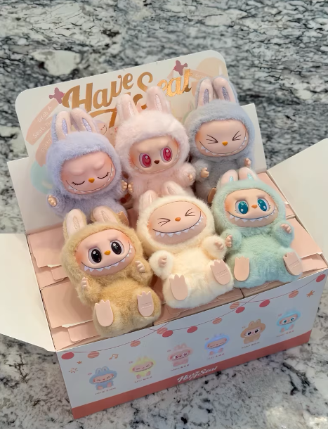 THE MONSTERS – Have a Seat Vinyl Plush Blind Box
